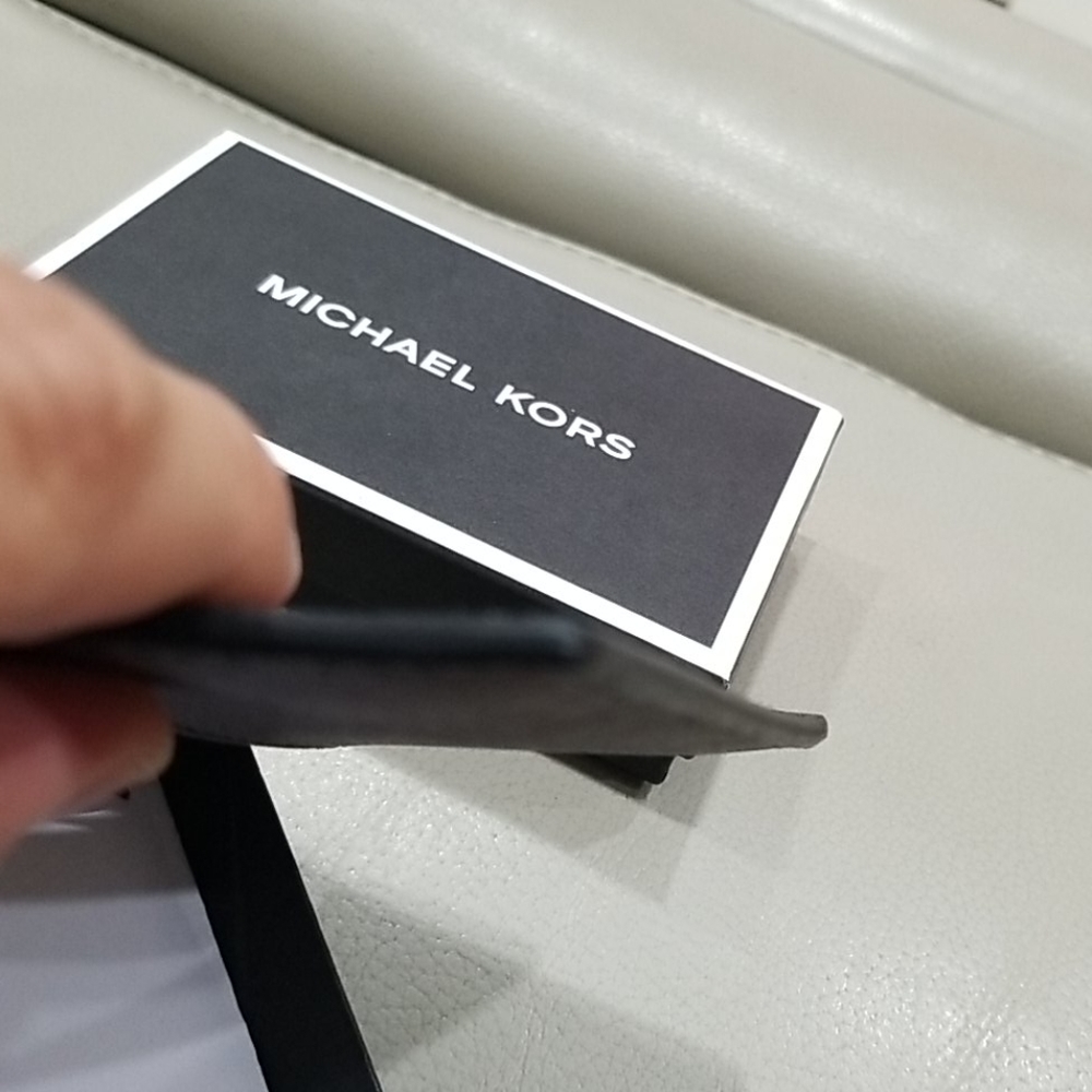 New Michael Kors card holder wallet black and brow - Picture 5 of 7